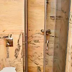 Amber House غدانسك