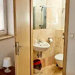 Amber House Homestay *