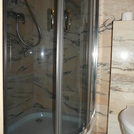 Homestay Amber House