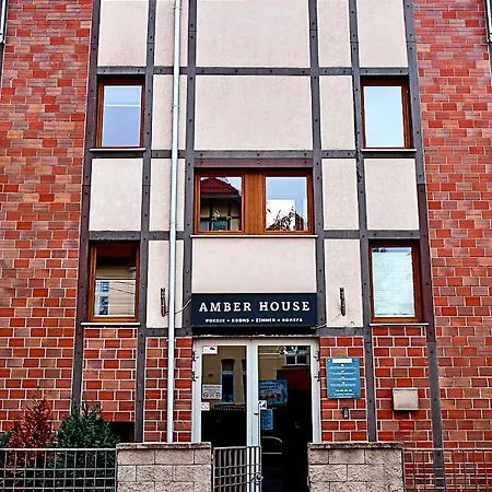 Amber House Δωμάτια σε οικογενειακή κατοικία *