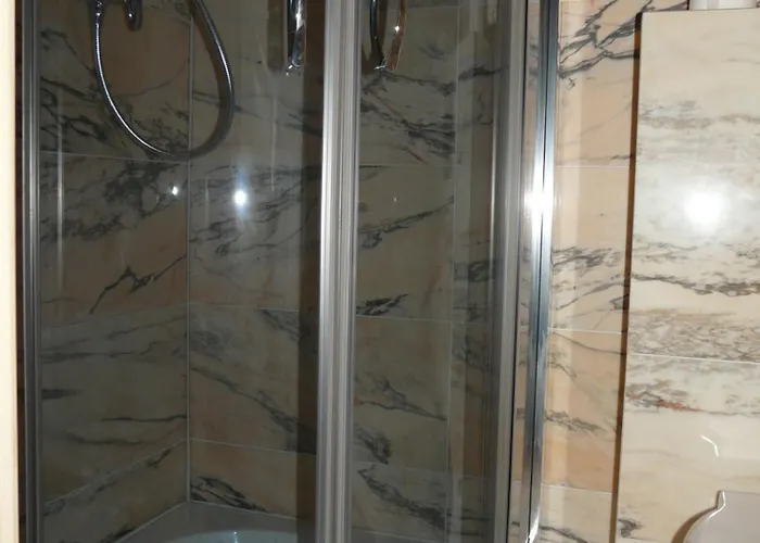 ホームステイ Amber House